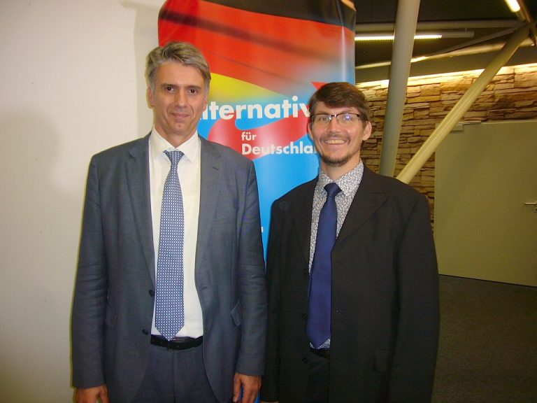 Dr. Marc Jongen und Dr. Paul Schmidt im Sommer 2018 in Karlsruhe-Neureut